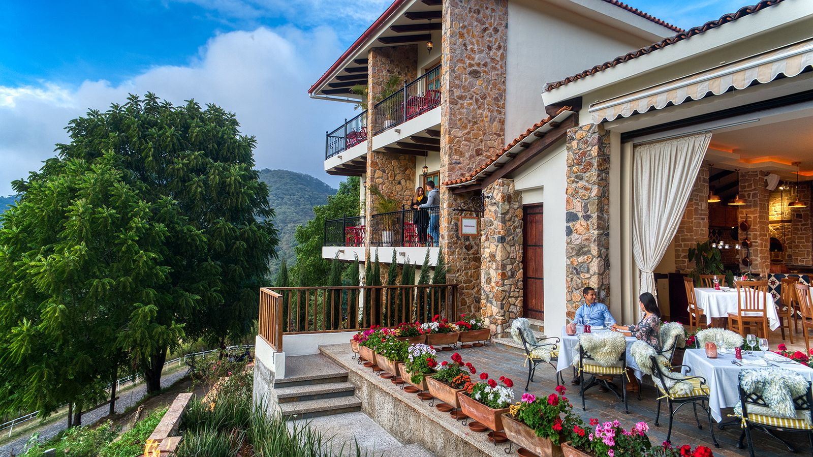 Terraza de Villa Nogal en San Sebastián del Oeste, Jalisco